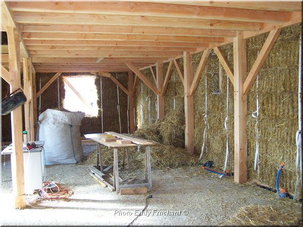 2-1_Mise_en_place_Mur_Paille_6922.JPG